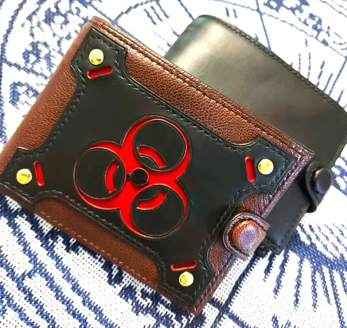 Biohazard and safe wallets - My, Natural leather, With your own hands, Handmade, Leather products, Longpost, Hand seam, Leather craft, Hobby, Leather, Needlework with process