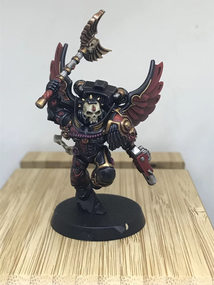 Amateur painting of miniatures. Warhammer 40,000. Blood Angels Chaplain with Jump Pack - My, Warhammer 40k, Warhammer, Blood angels, Chaplain, Loyal Space marines, Adeptus Astartes, Longpost