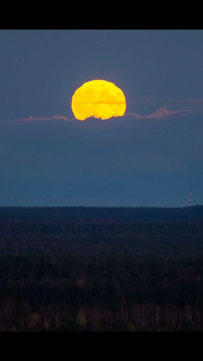 Восход Луны - Моё, Фотография, Луна, Полнолуние, Sony a58, 300мм