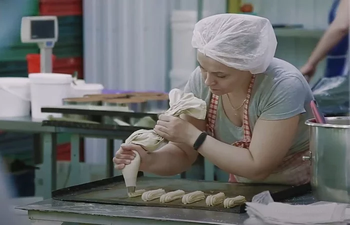 Bread business: the top manager of the bank was tired of hired work and decided to bake buns - Food, Cooking, Business, Entrepreneurship, Longpost
