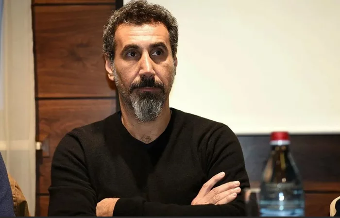 The soloist of the band System of a Down composes songs about Karabakh - Politics, Armenia, Azerbaijan, Nagorno-Karabakh, Military conflict, Musicians, System of a Down, Serge Tankian, , Genocide, Pravdaru, Society