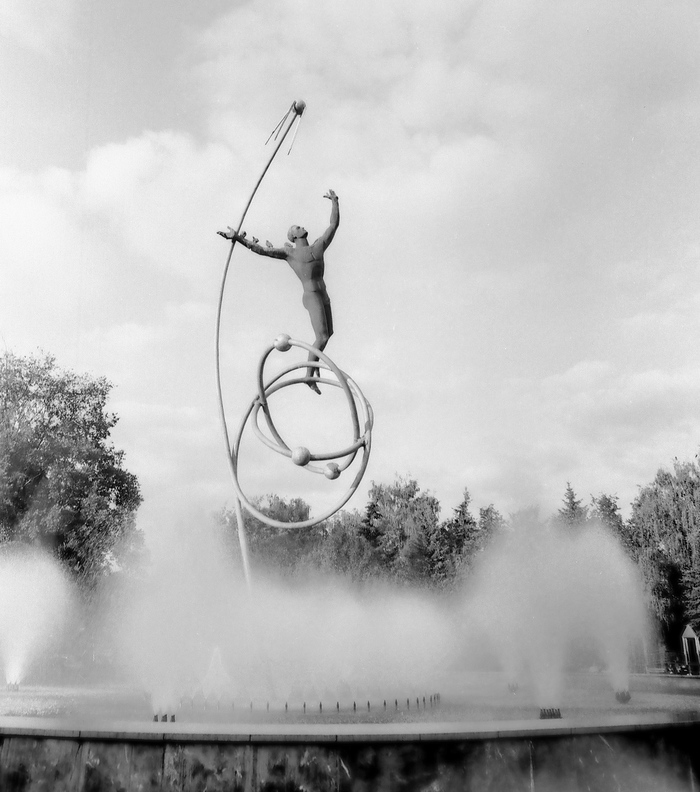 Испытания Салюта-С прошли успешно Фотоаппарат, Фотография, СССР, Ретро, Ностальгия, Пленка, Пленка не умерла, Фотопленка, Длиннопост