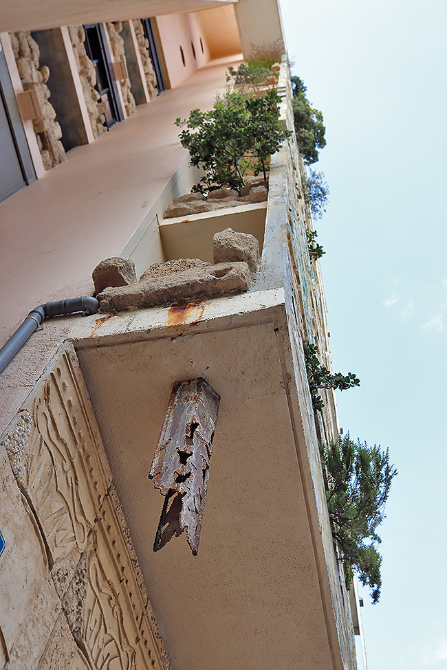 The craziest house in Tel Aviv - My, The photo, Israel, Architecture, Tel Aviv, Crazy House, Longpost