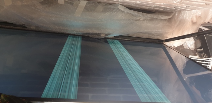 Вертикальные полосы на LED телевизоре