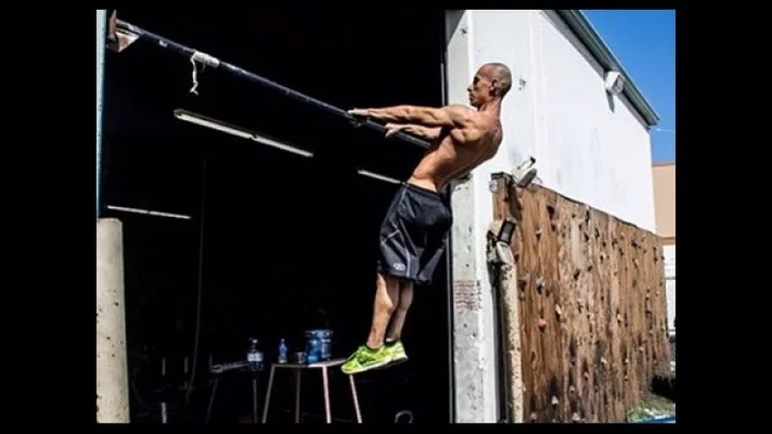 Will you repeat this incredible exercise on the horizontal bar? - My, Workout, Horizontal bar, Healthy lifestyle, Sport, Ofp, Bars, Turnstiles, Workout, Calisthenica, Video, Longpost