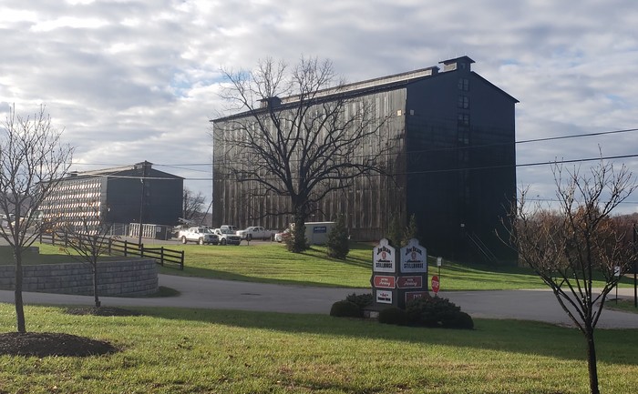 Джим Бим Jim Beam, Виски, Длиннопост Джим Бим Jim Beam, Виски, Длиннопост