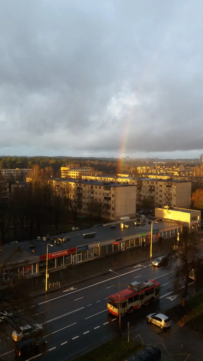 Rainbow in autumn over Vilnius - My, Rainbow, Weather, Longpost