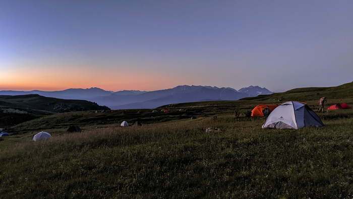 Рассвет на плато Лаго-Наки