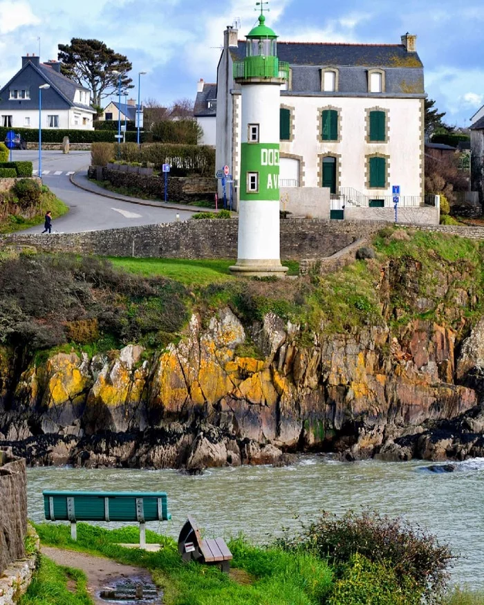 Finistere, Brittany, France - France, Brittany, The end of the world, Lighthouse, Coast, The rocks, Bench, The photo