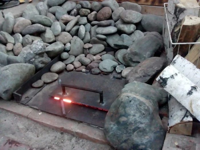 Stove in the greenhouse. The oven is tandoor. Do-it-yourself hearth, earthen stove - My, Dacha, Stove, Bake, Greenhouse, Tandoor, With your own hands, Handmade, Country life, Video, Longpost