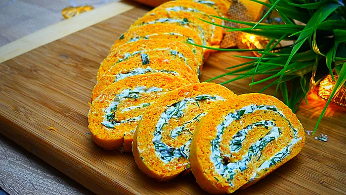 Carrot snack roll with cheese filling :: Roll for the New Year's table 2021 - My, Recipe, Quickly, Video, Video recipe, Food, Cooking, Roll, Carrot, Cheese