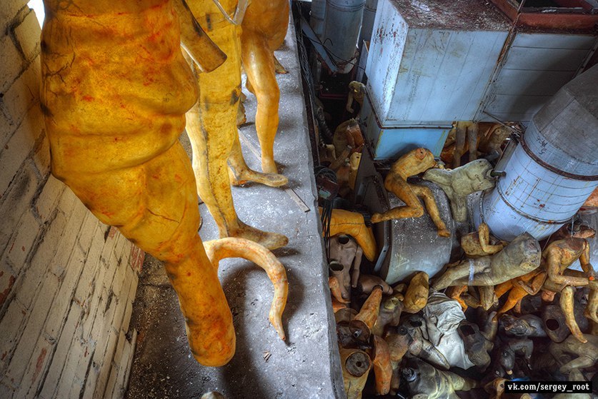 Crypt of monsters in the Leningrad region. - Monster, Dummy, Abandoned, , Urbanphoto, Longpost