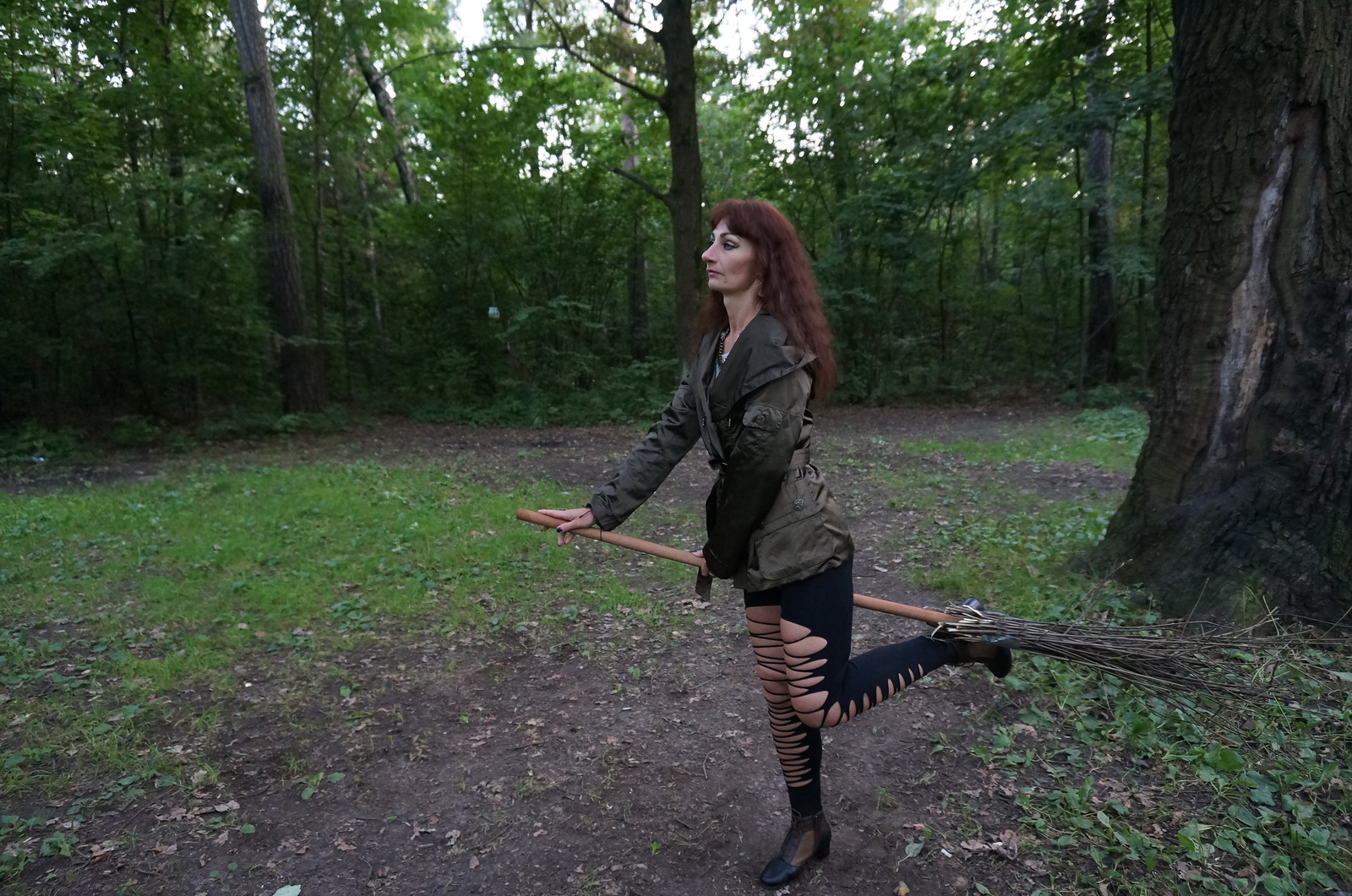 Witch 1 (on broomstick) Erotic by Natella Dabce - My, Witches, Koptevo, Nature, Timiryazevsky park, Erotic, Longpost