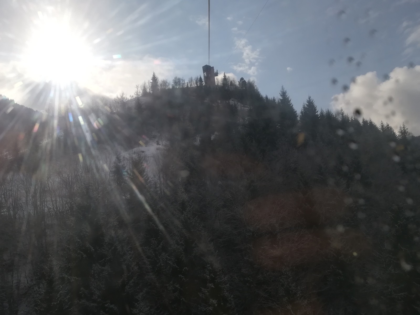 The sun from the cabin over the abyss - My, Vacation, The mountains, Cable car, The sun, Over the precipice, Longpost