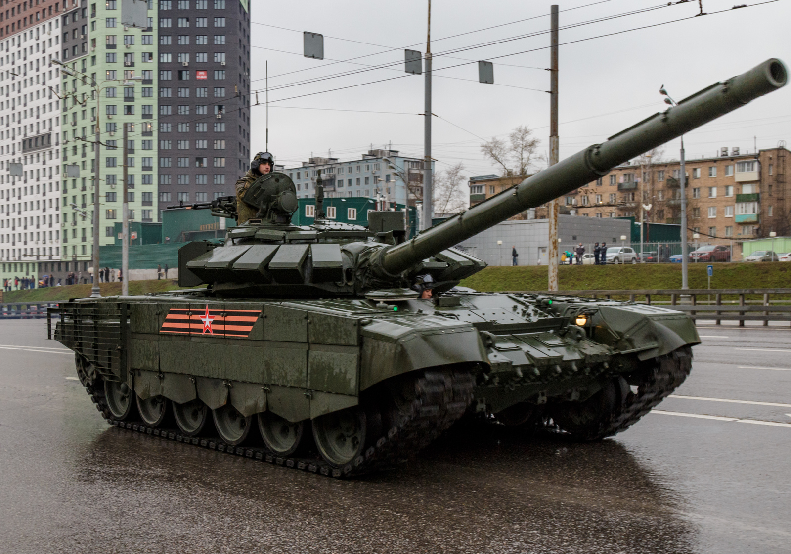 Немного различной техники с прошлогодней репетиции парада - Моё, Военная техника, Репетиция парада, Танки, Военная авиация, Москва, Длиннопост