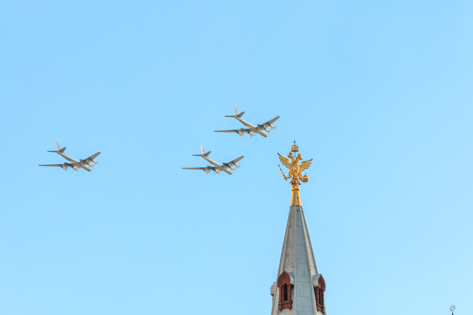 Немного различной техники с прошлогодней репетиции парада - Моё, Военная техника, Репетиция парада, Танки, Военная авиация, Москва, Длиннопост