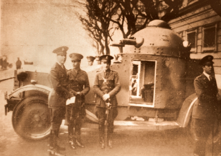 Light armored car Vickers-Crossley Armored Car - rivets on the march! - Story, The Second World War, Armored car, Longpost, 