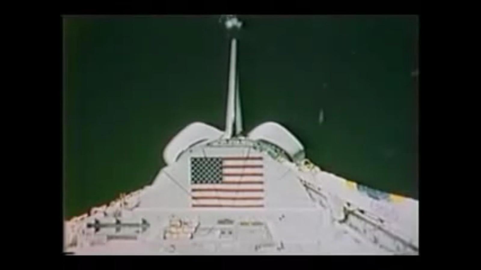 Official NASA video from 1983 STS-8 Challenger, - My, NASA, Aliens, Теория заговора, Video, Longpost