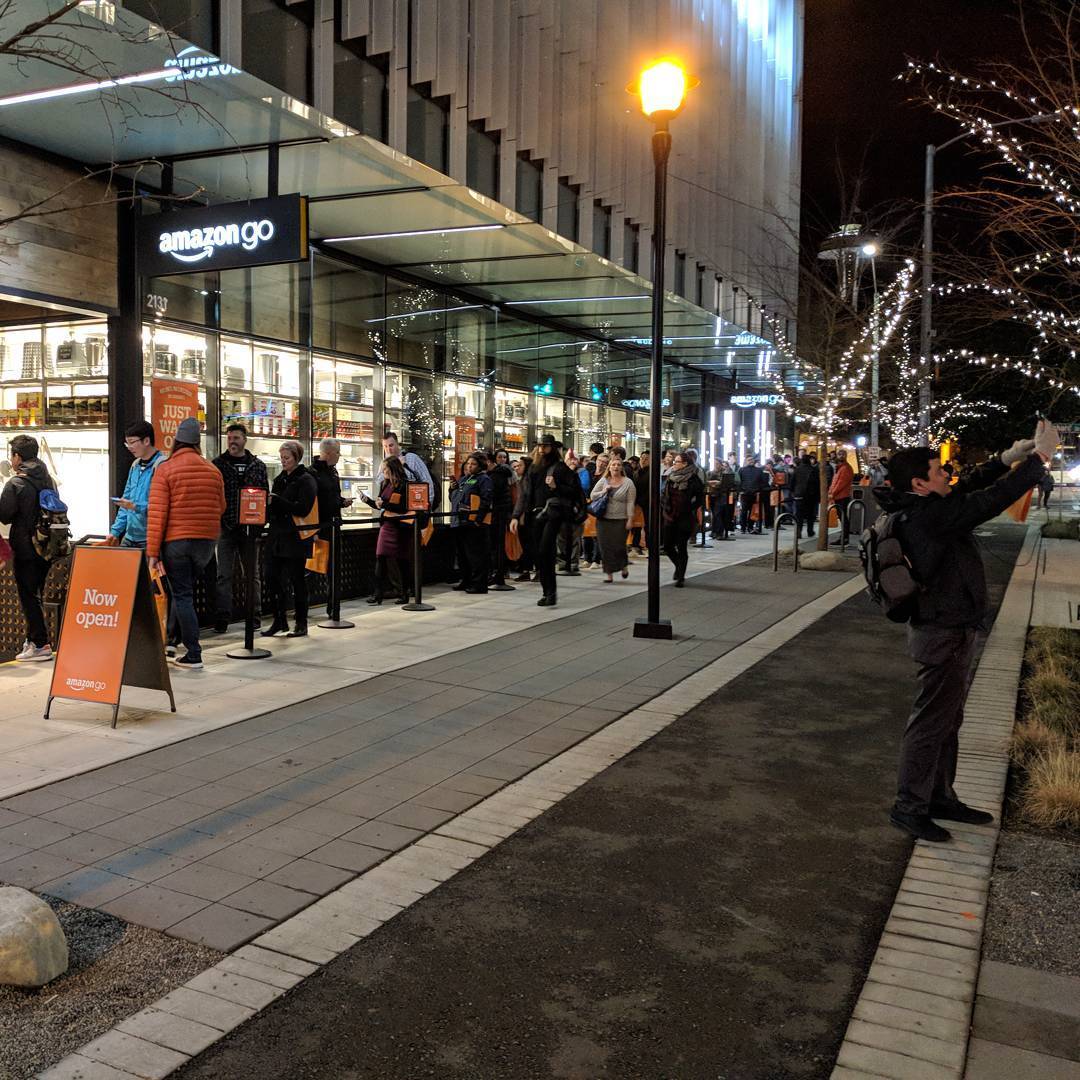 Opening of the first Amazon Go store - Amazon GO, Score, Queue, Longpost