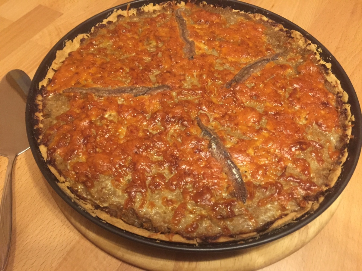 Onion pie with anchovies and shortcrust pastry - My, Pie, , Anchovy, Longpost