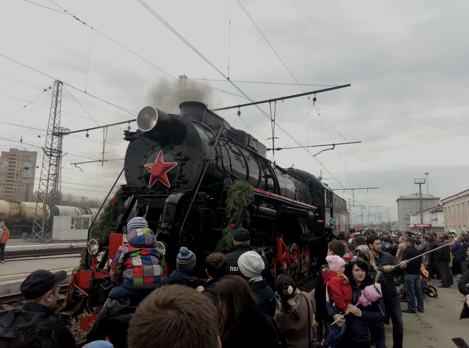 Ещё один ретро паровоз. - Паровоз, Ретро, Детям, 9 мая, Длиннопост, 9 мая - День Победы