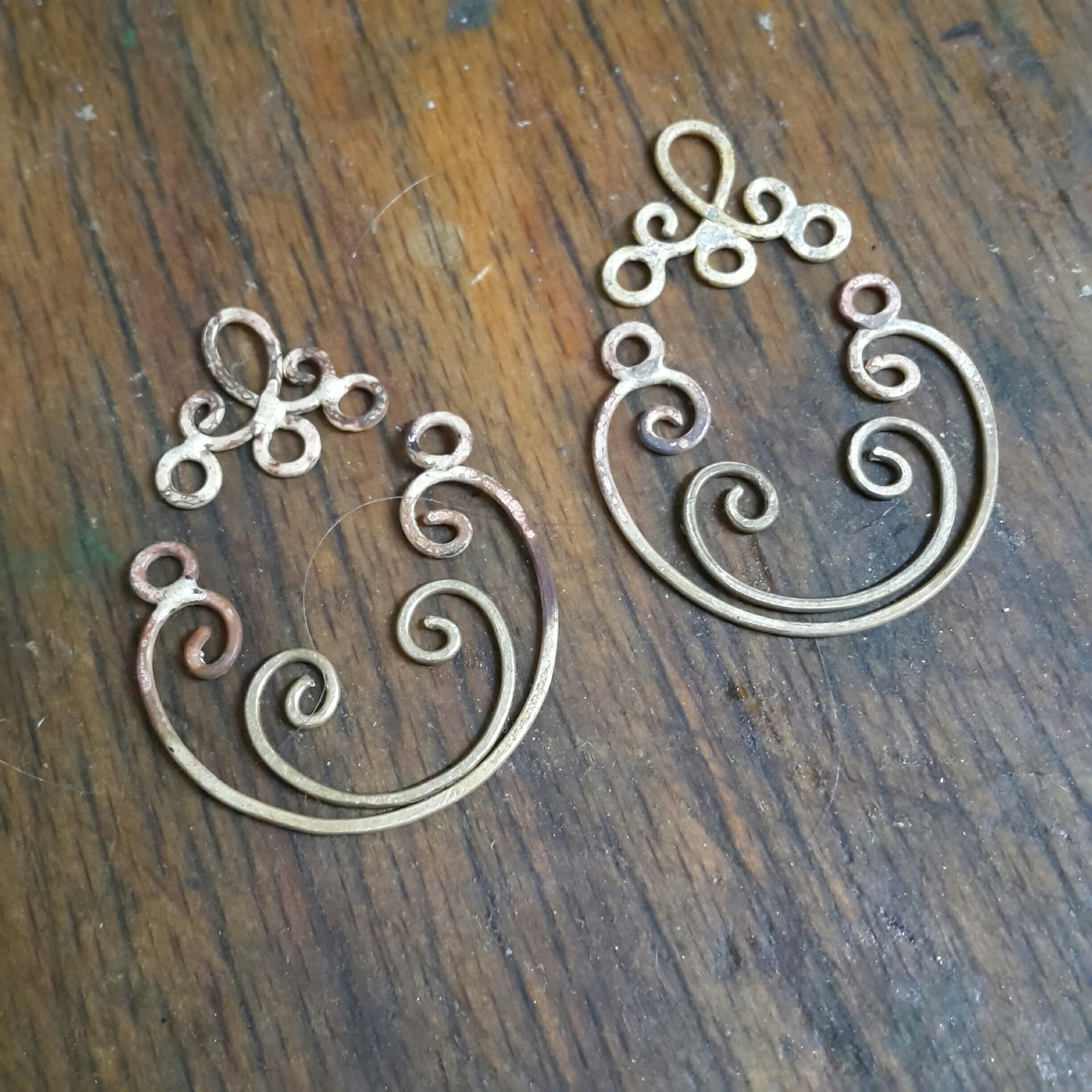 The process of creating brass earrings with pearls, part 1. - My, Needlework with process, Wire jewelry, Brass, Earrings, Handmade, Longpost