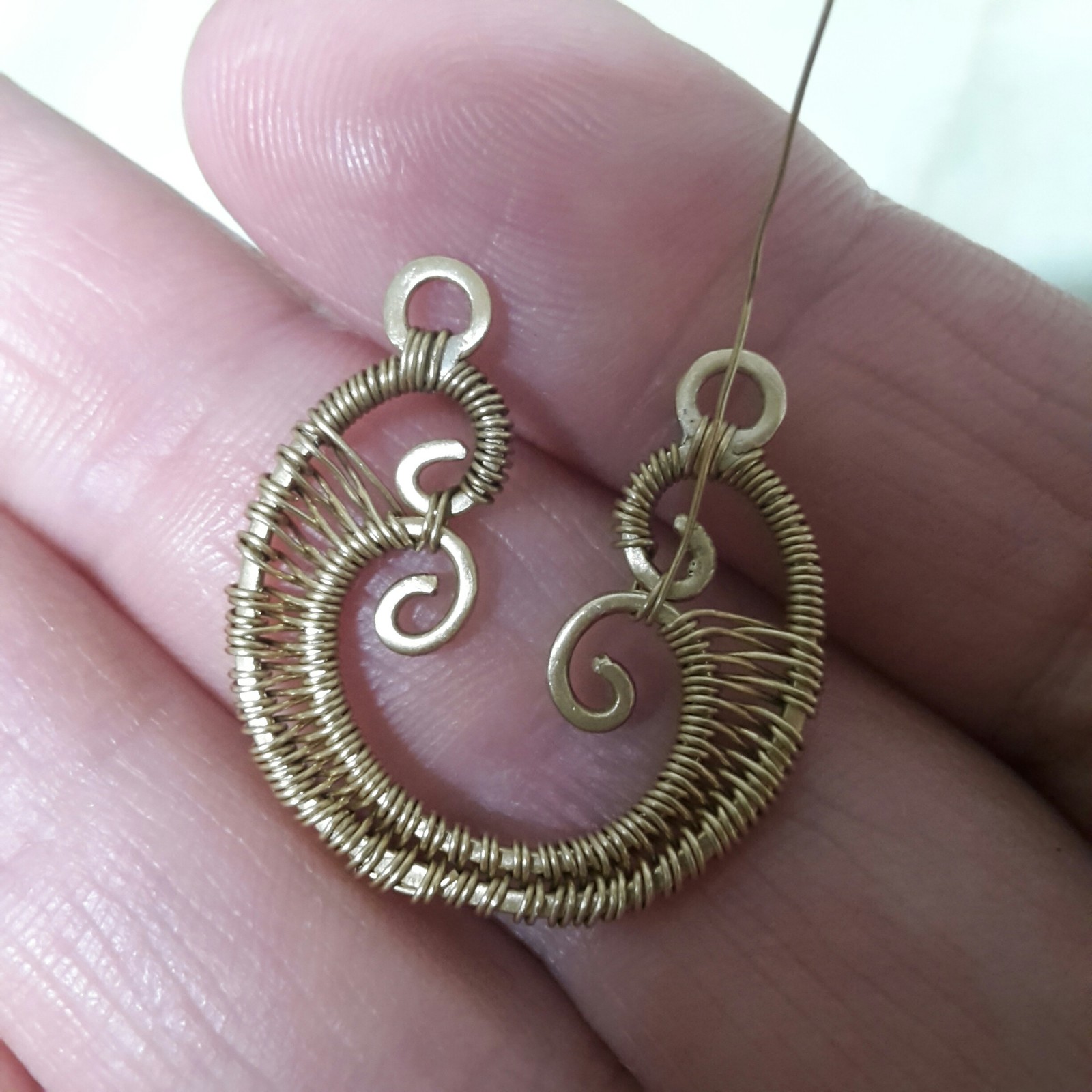 Brass earrings with pearls, part 2. - My, Needlework with process, Wire jewelry, Earrings, Longpost