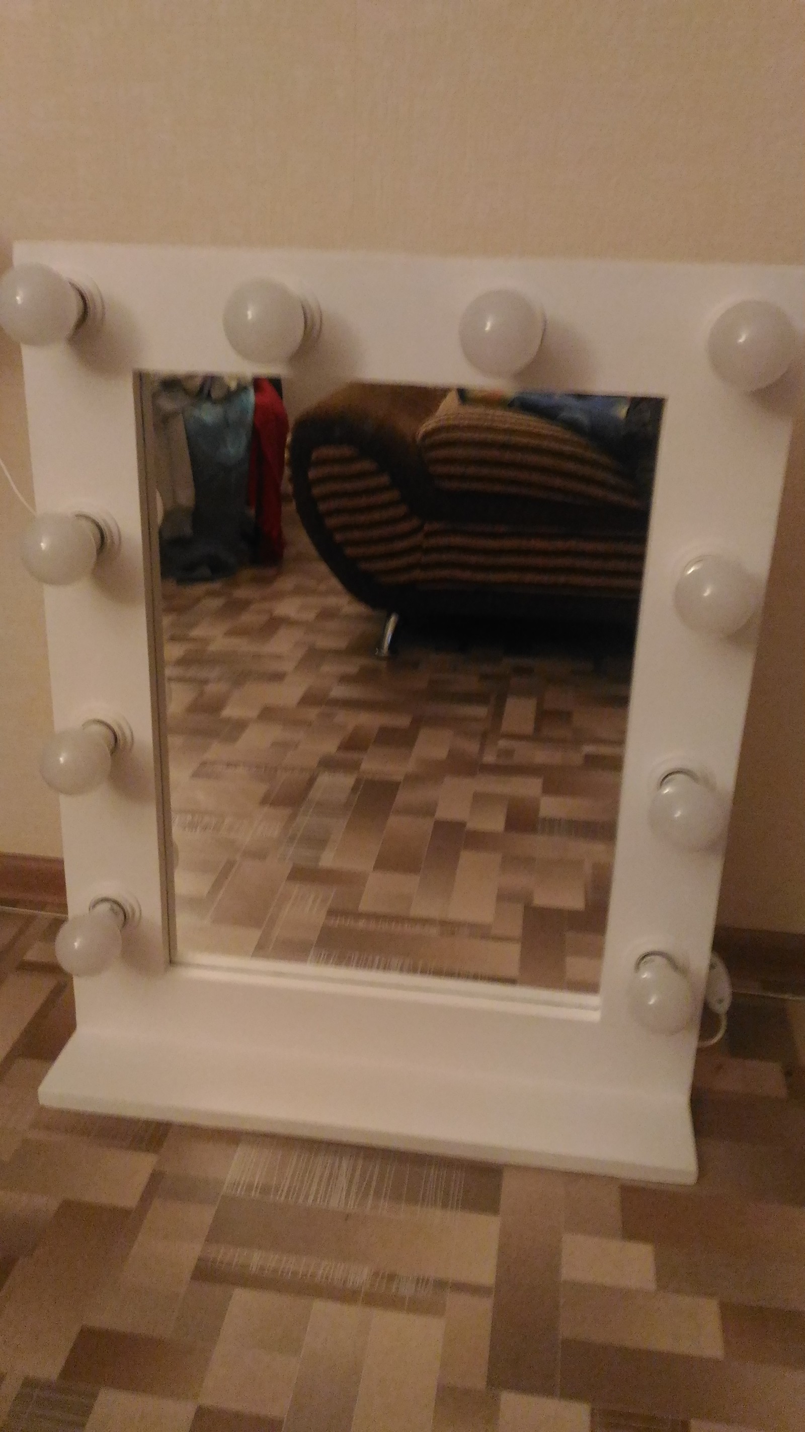 Make-up mirror - My, , Make-up mirror, With your own hands, Do it yourself, Presents, Longpost