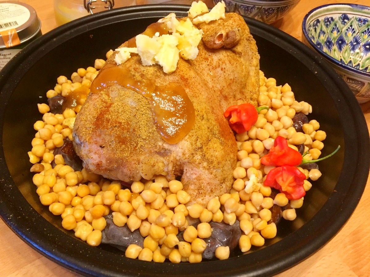 Tagine. With wild pheasant, chickpeas and plums. - My, , Pheasant, Chickpea, Plum, Longpost