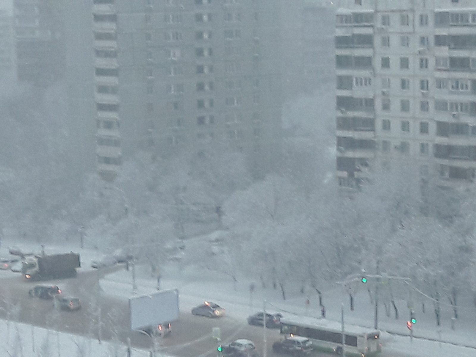 Ух ты.. в Москве тоже белый снег бывает.. - Моё, Снег, Москва, Утро, Длиннопост