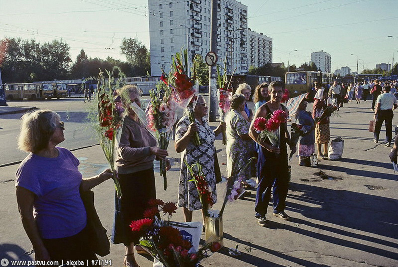 Dashing 90s: freedom of trade. - 90th, Market economy, Longpost