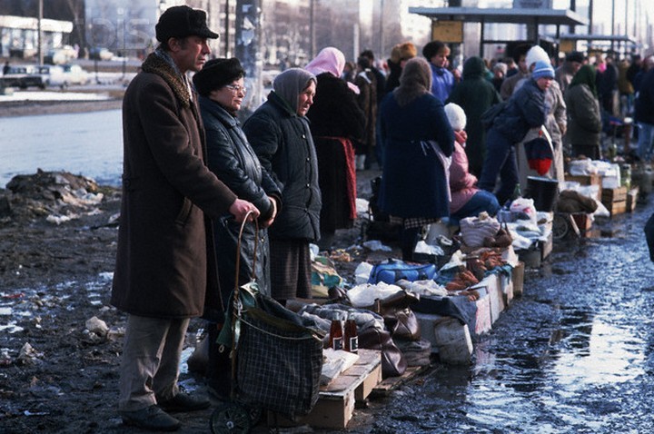 Dashing 90s: freedom of trade. - 90th, Market economy, Longpost