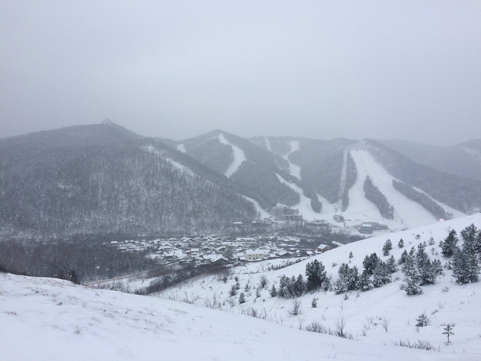 Krasnoyarsk outskirts. Torgashinsky ridge. - My, Krasnoyarsk, Winter, Sayan, Torgashinsky Ridge, Mobile photography, My, Longpost