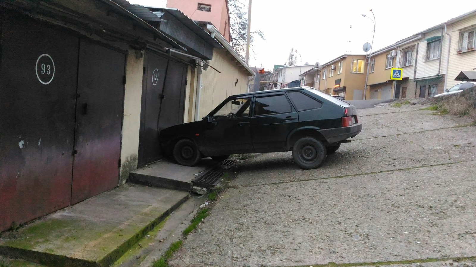 Don't forget to set the handbrake - My, Road accident, Sochi, Garage, Car, Unexpected