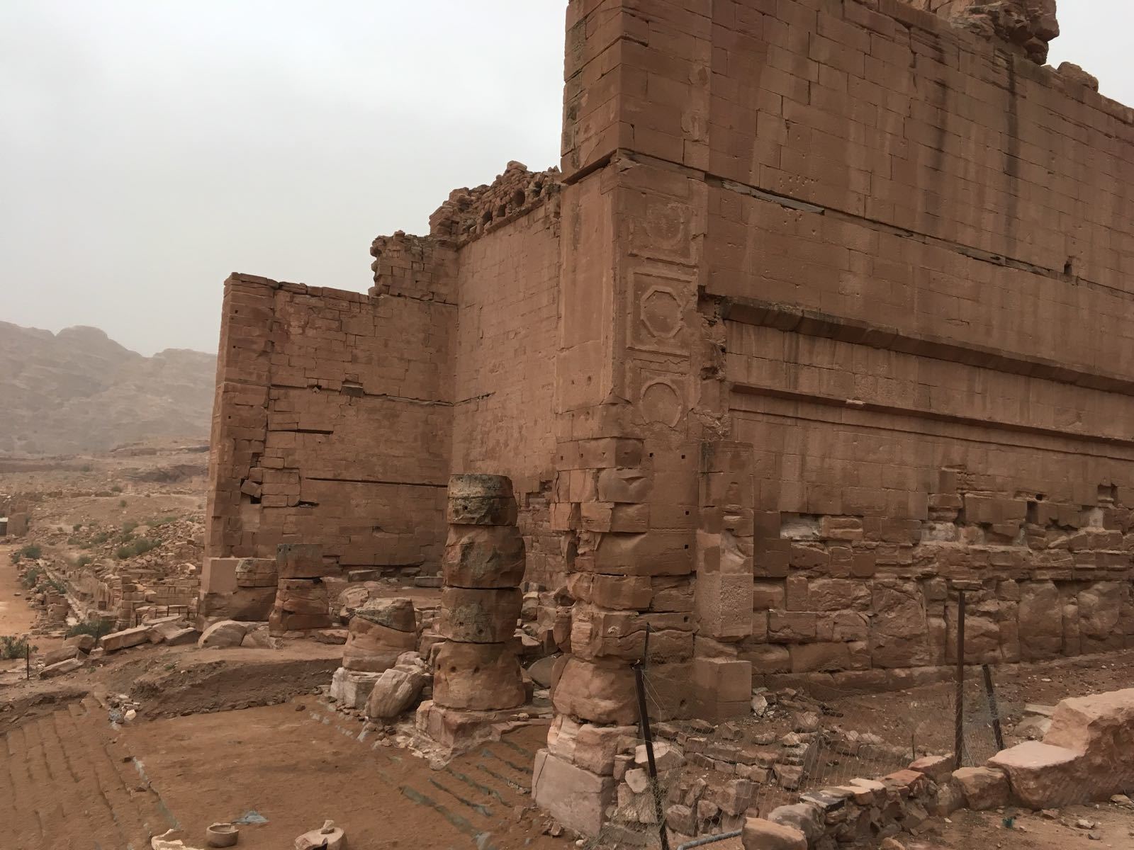 Jordan. Chapter 7 - My, Jordan, Petra, Bedouins, Longpost