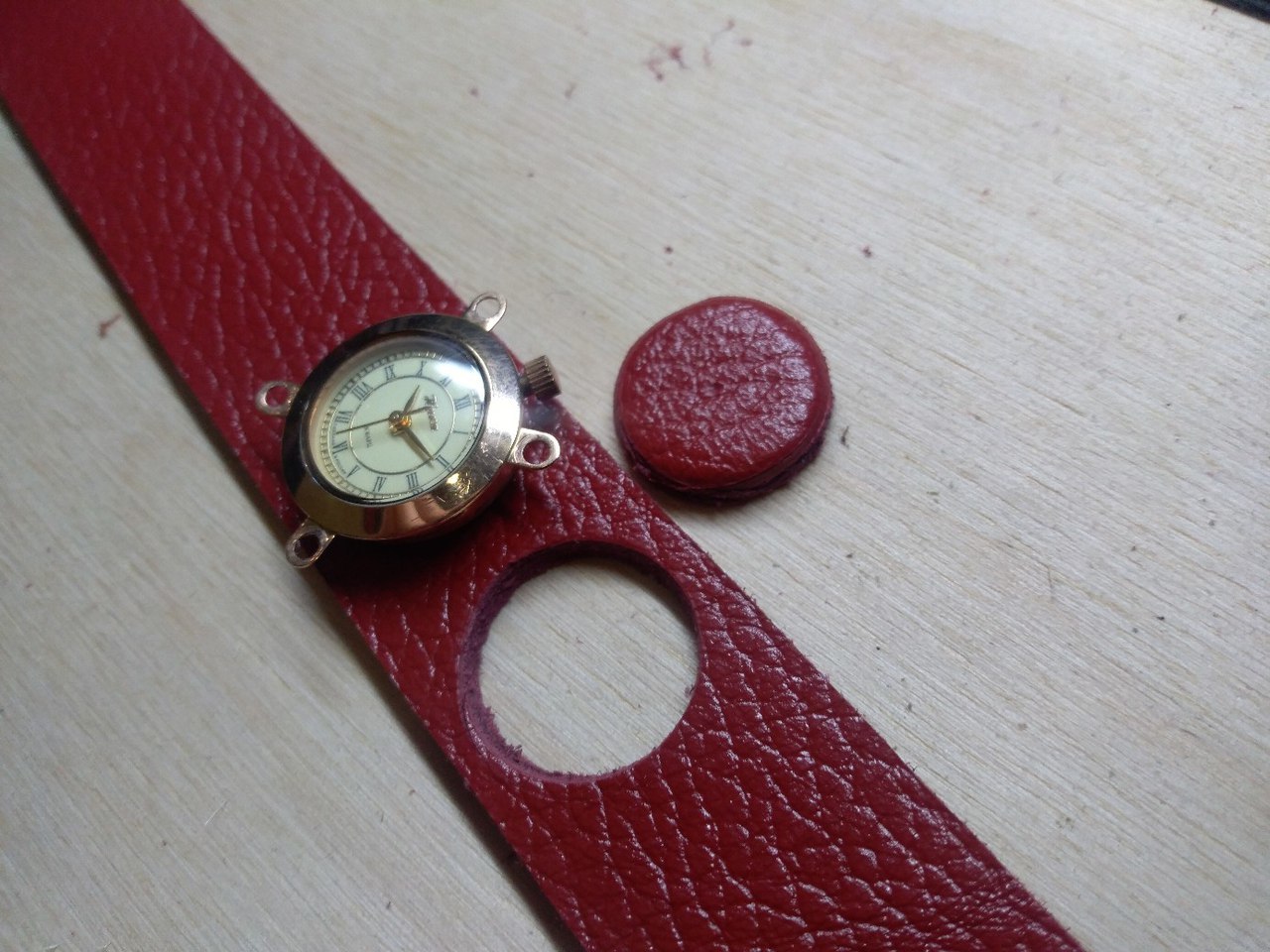 Strap for women's gold watch Nika. History of creation in photos №11 - My, Watchband, Handmade, Leather, , Wristband, Voronezh, Strap, Longpost