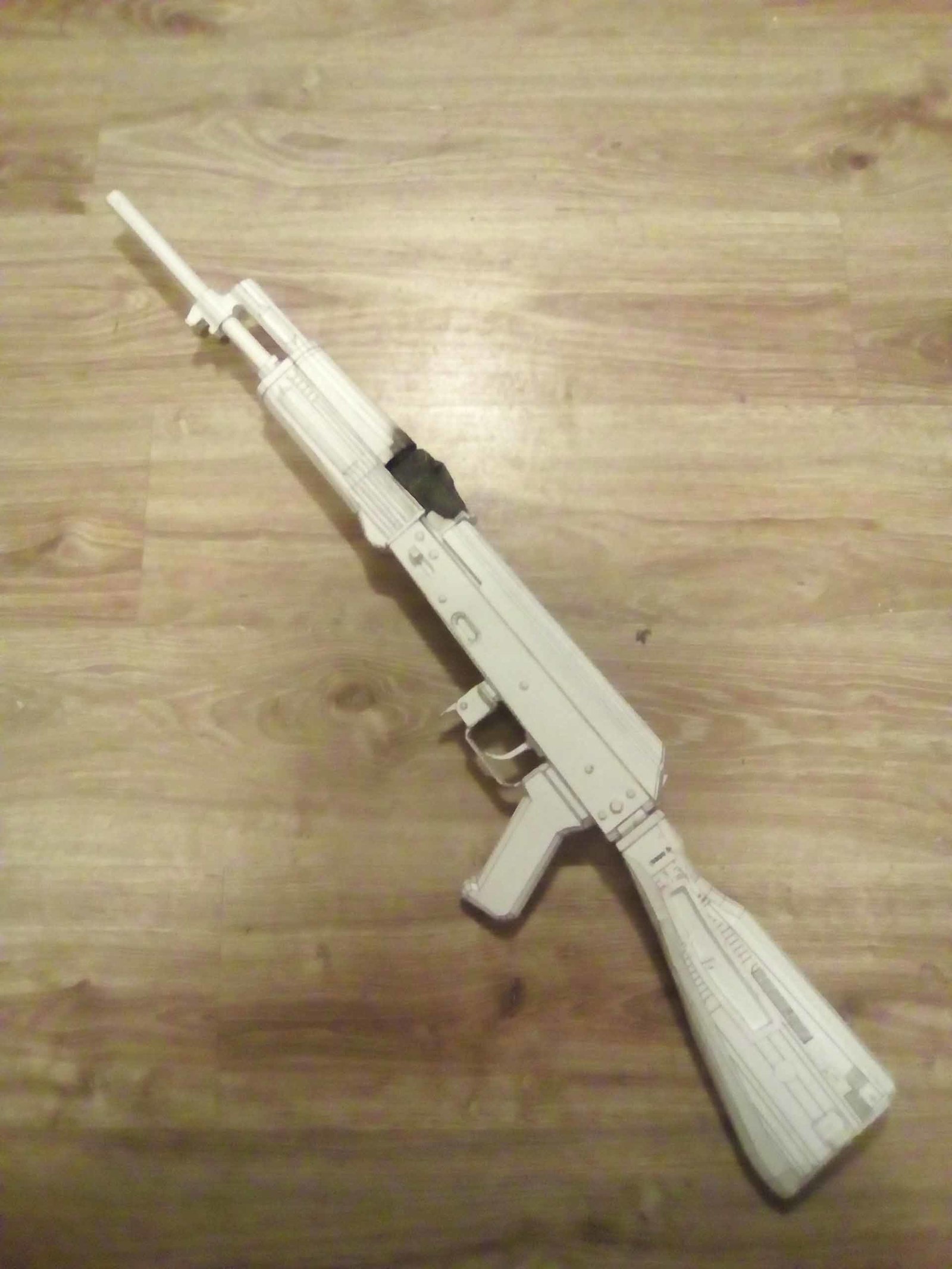 АК-47 из бумаги - мечта больного хардболиста
