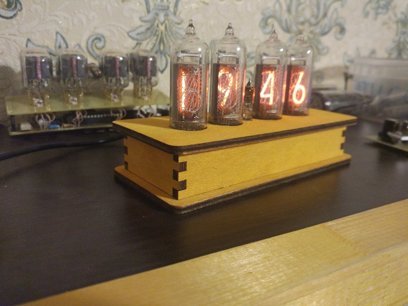 UPD: Nixie clock for 4 IN-14 Eliza - now in the case - My, Nixie, Lamp clock, Лампа, Nixie clock, Longpost