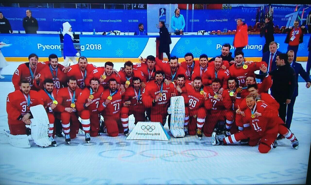 So different, and yet together! - My, Saratov, Saratov vs Omsk, The photo, Olympiad, Hockey, Omsk, Sport, Longpost