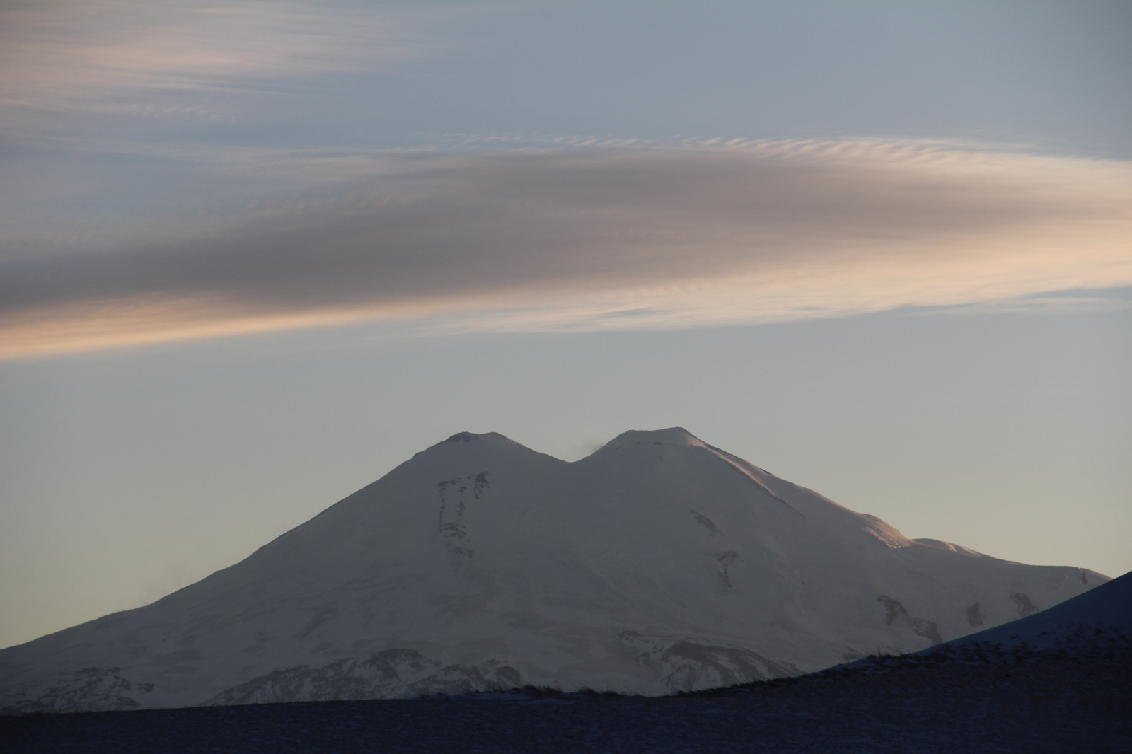 Sketches from work. Elbrus and clouds, white-maned .... - My, The photo, Nature, Longpost, Elbrus, Sky, Clouds