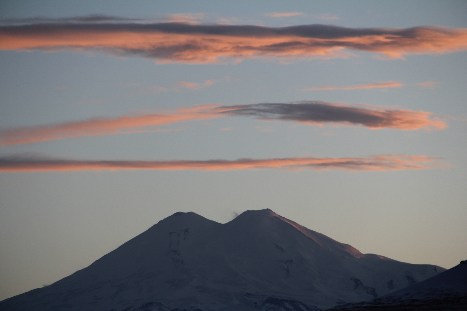 Sketches from work. Elbrus and clouds, white-maned .... - My, The photo, Nature, Longpost, Elbrus, Sky, Clouds