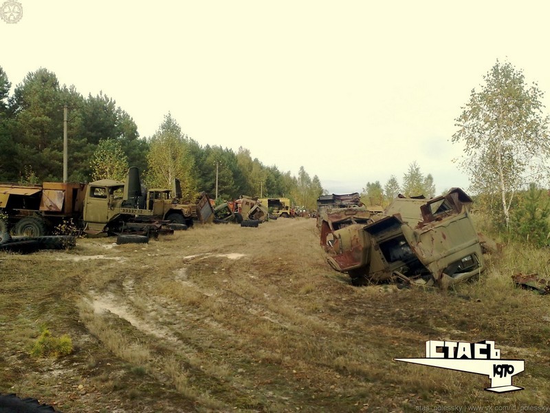 Rassokha - a cemetery of equipment in Chernobyl 2018 - My, Chernobyl, Cemetery of Machinery, Radiation, Zuo, Longpost