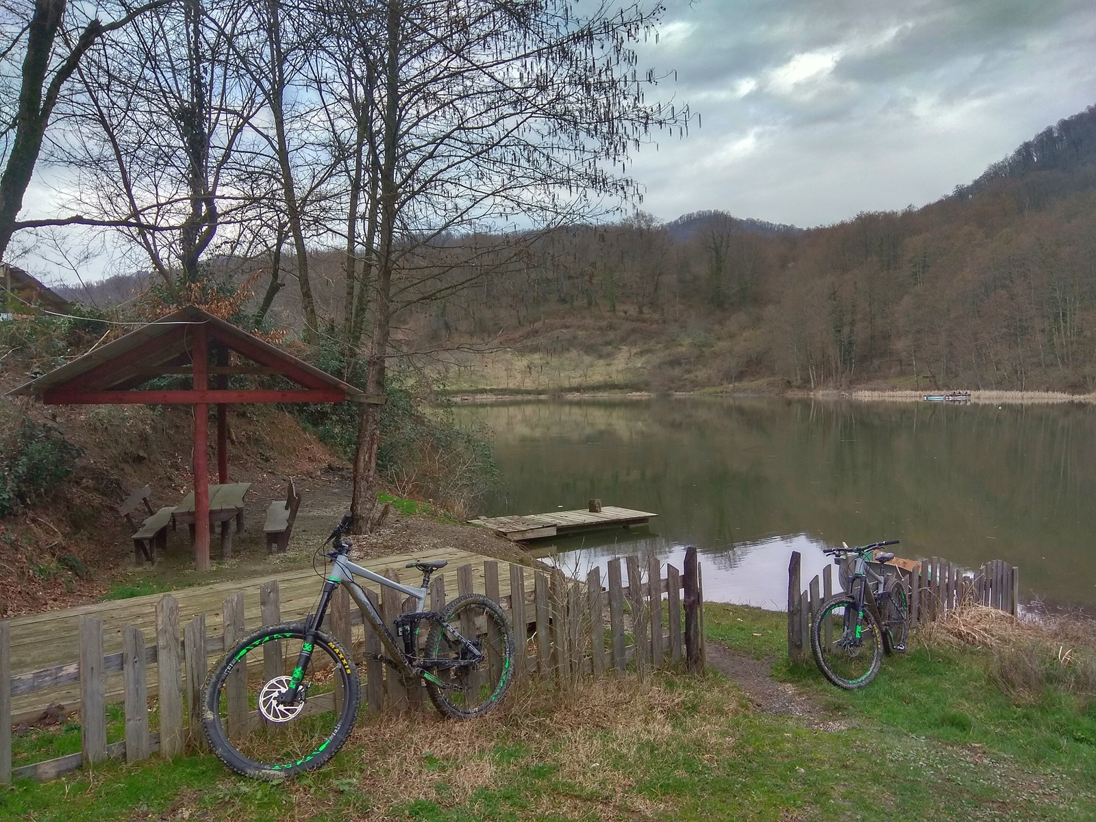 Winter. Sochi. Cycling in the cave and tea plantations. - My, A bike, The mountains, Action, Video, Longpost