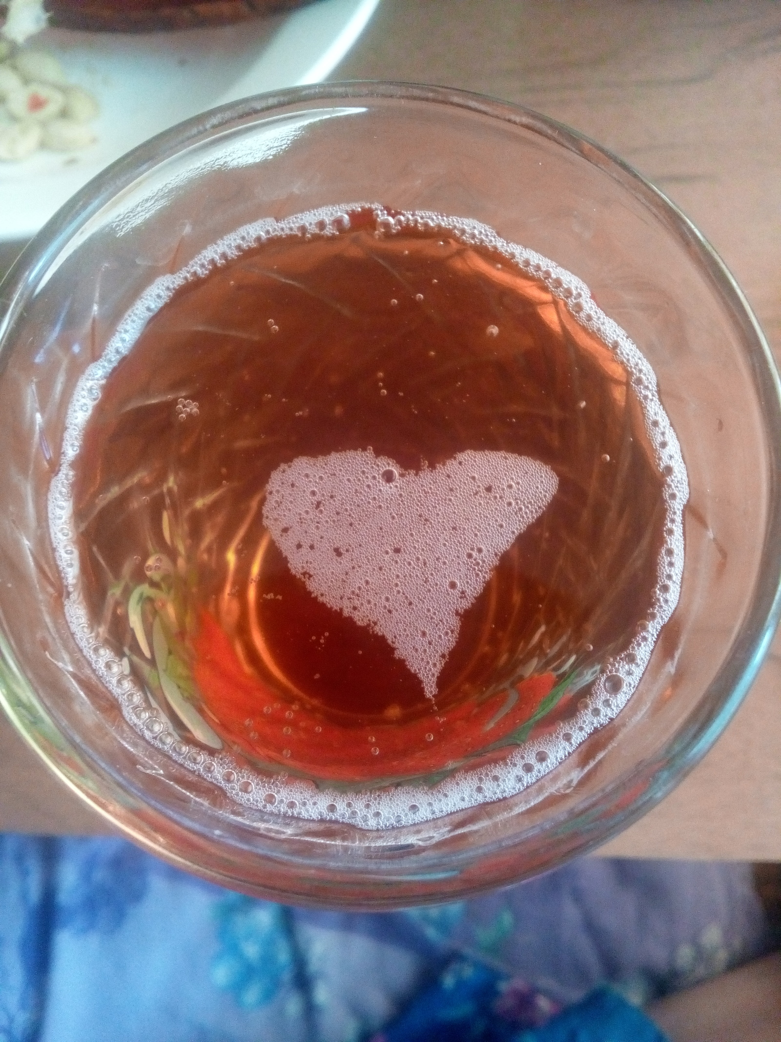 Beer loves me! - My, Beer, Heart, Foam, Cup, Humor