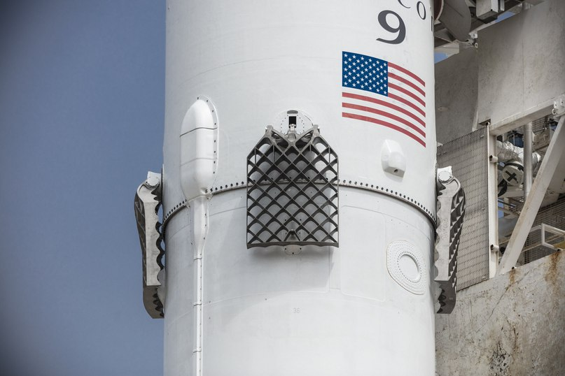 Falcon 9 Block 5 testing has begun. - Spacex, Falcon 9, Atlas V, Elon Musk, Space, Booster Rocket, Longpost