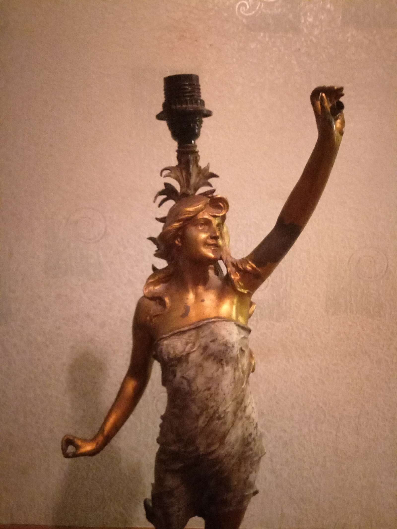 Cast iron woman - My, Antiques, Old man, What's this?, Female, Лампа, Longpost, Women