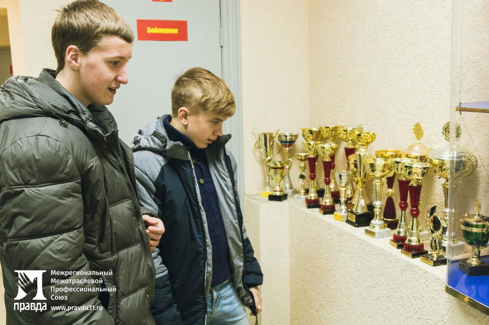 A lesson in courage. Children from the social center visited the base of the Belgorod OMON of the National Guard - Belgorod, Riot police, Patriotism, Children, Rosgvardia, news, Longpost