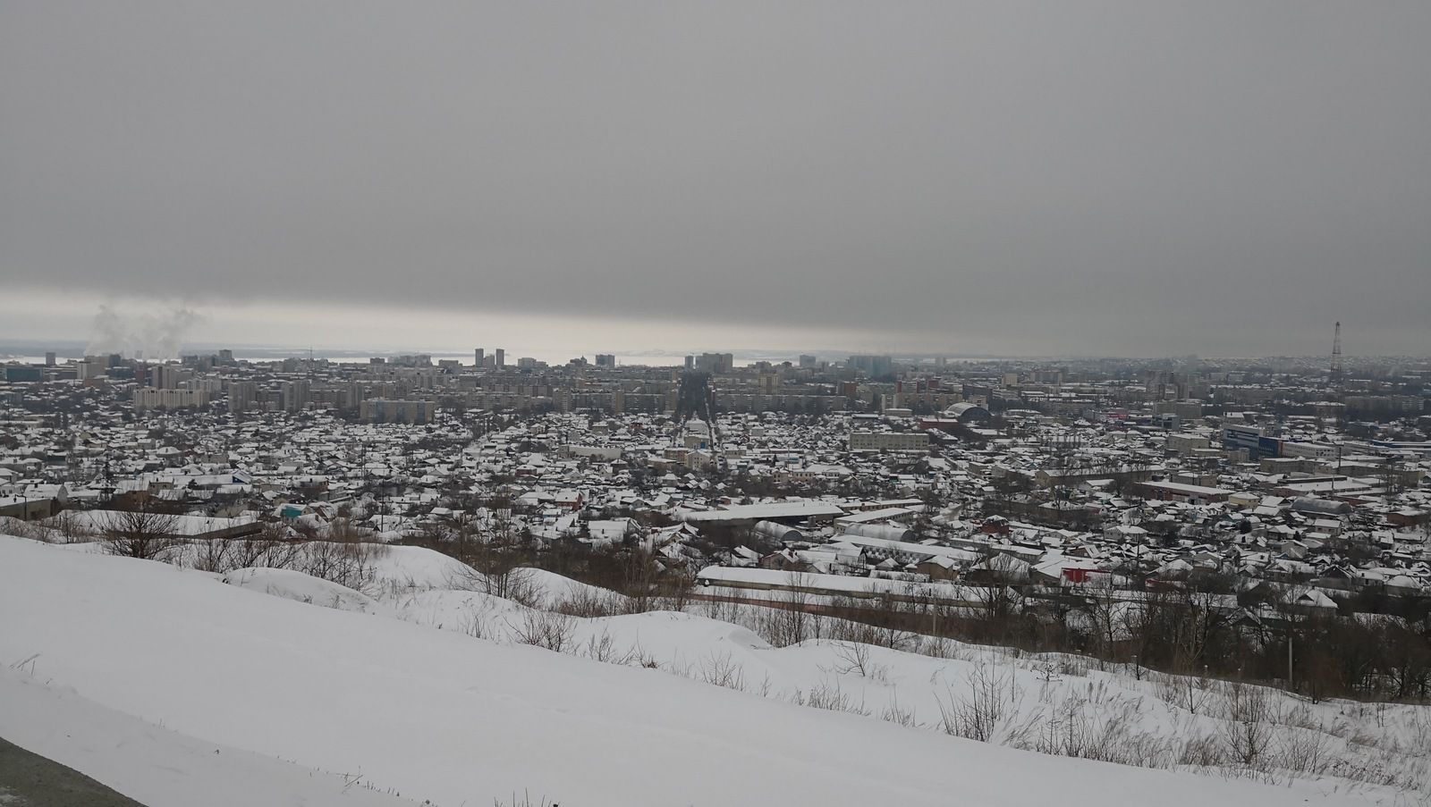 Вырежи из приложения фотографии сделанные в указанных городах казань тобольск саратов