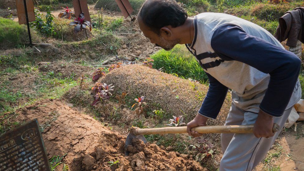 The city that ran out of place for the dead - Cemetery, Bangladesh, Longpost