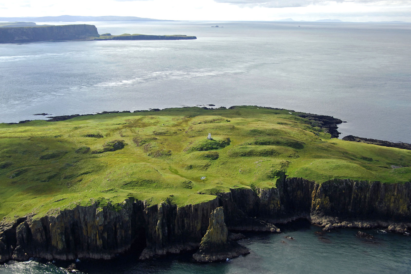 Uninhabited islands of Scotland - The rocks, Island, Scotland, Tourism, Nature, The photo, Great Britain, Longpost